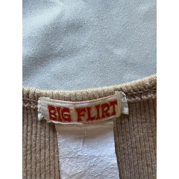 Y2K Big Flirt Brown Ribbed Tank Top with Baby Girl 10 Graphic - Picture 3 of 6